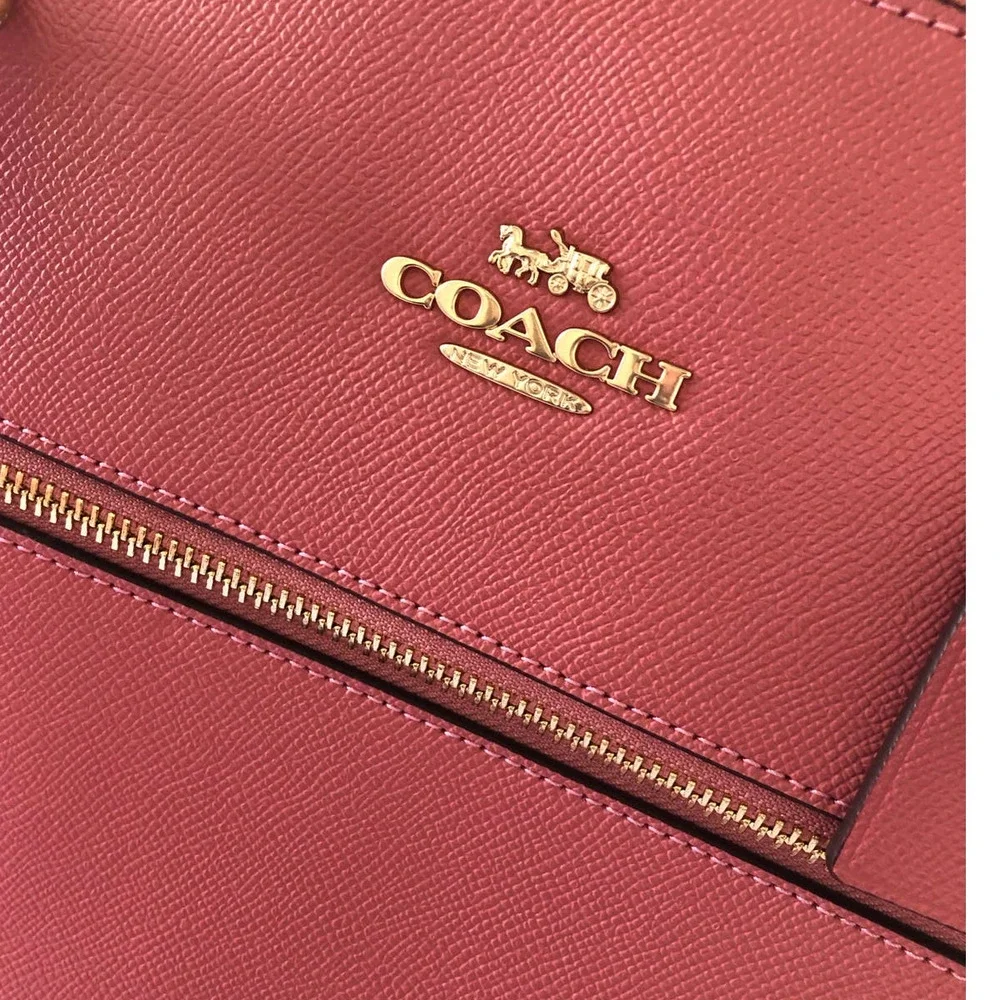 🔥Price drop Coach Gallery Tote in Taffy/Gold and wallet set - Picture 11 of 16